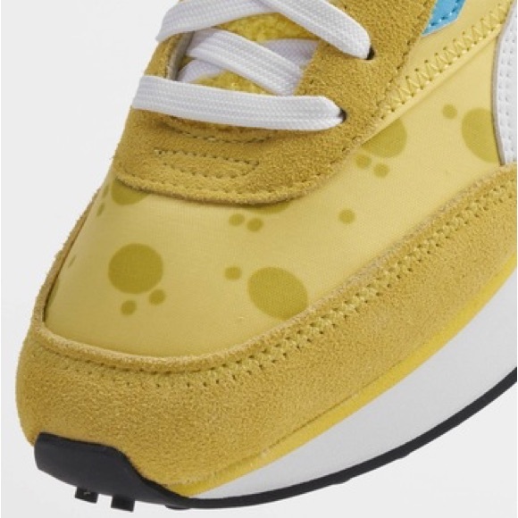 NEW Puma Sponge Bob Square Pants Sneakers - Picture 5 of 7